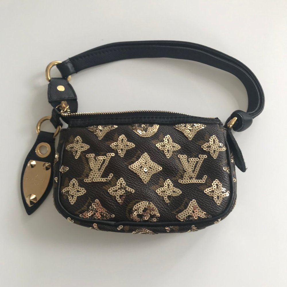 EXTREMELY RARE Louis Vuitton Gold sequins logo monogram mini pochette purse